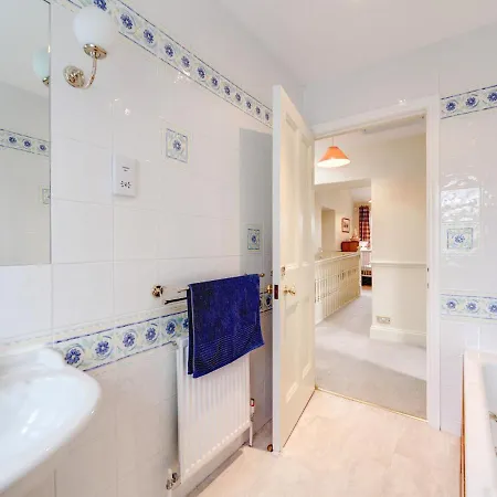 Vintage Holiday At With Swimming Pool Holiday home Elterwater